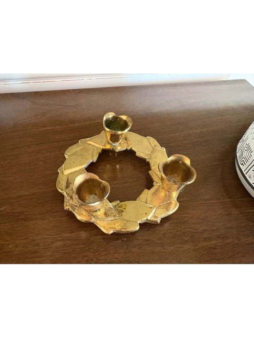 Beautiful Vintage Brass Wreath Candleholder